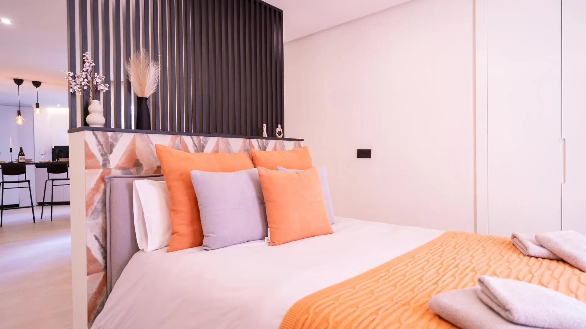Seran Apartamentos Ronda 0*,  Spain